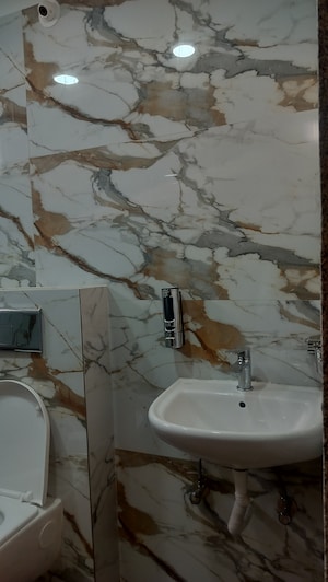 Bathroom in 3 BHK Apartment at Banjara Hills – for Rent