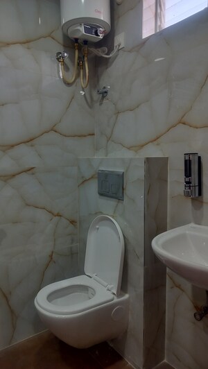 Bathroom in 3 BHK Apartment at Banjara Hills – for Rent