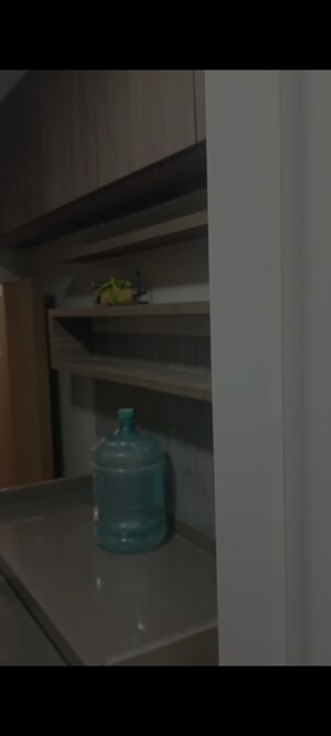 Furnished Amenities in 1 BHK Apartment at Gwens Apartment, Santacruz East – for Rent