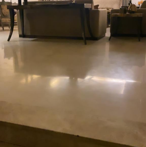 Room in 6 BHK Builder Floor at Greater Kailash I – for Sale