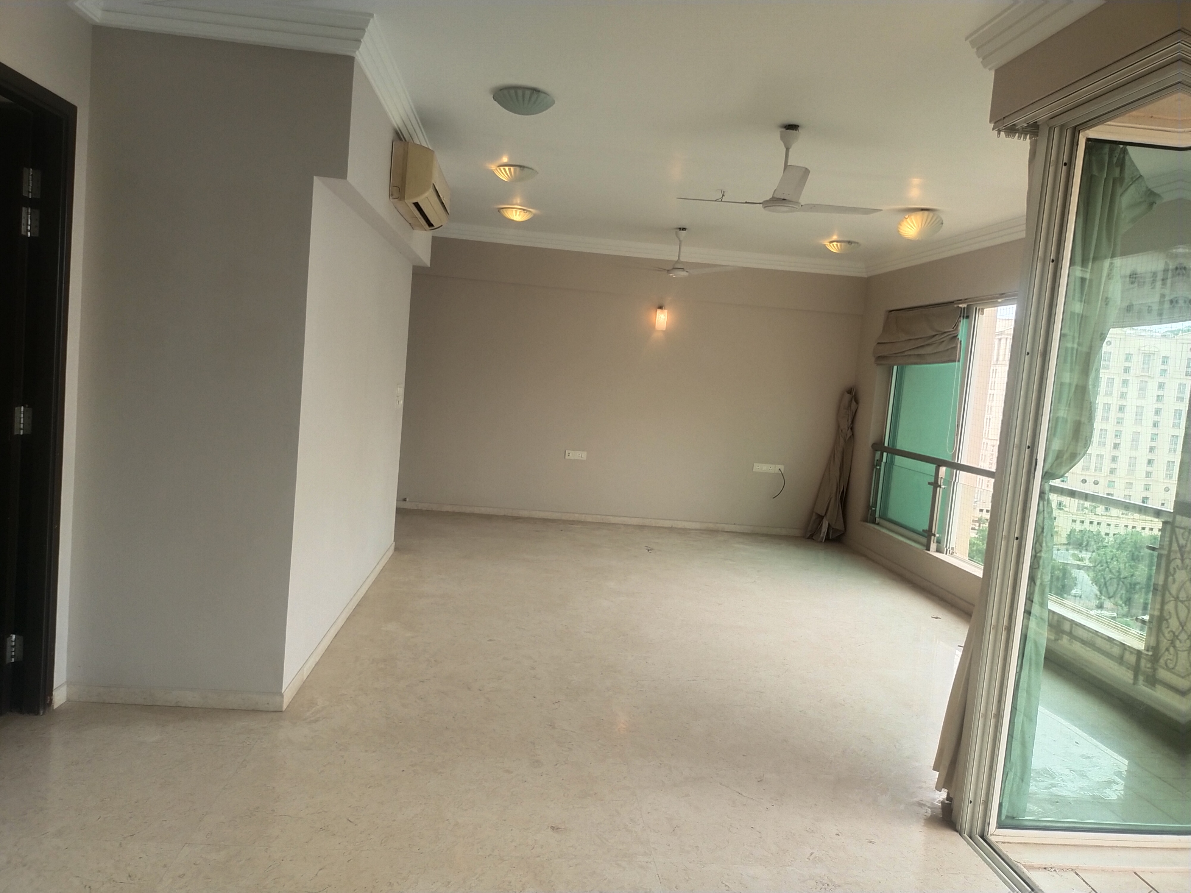 2 BHK + Extra Room 1049 Sq.Ft. Apartment in Nahar 8 Towers