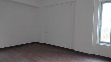 Room in 3 BHK Apartment at Banjara Hills – for Sale