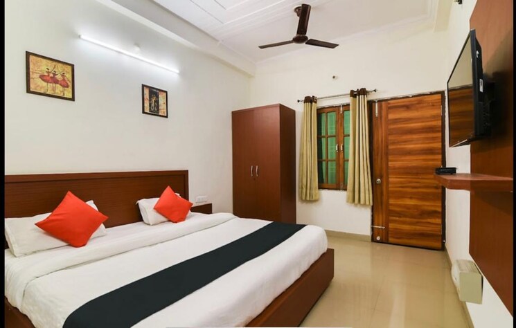 Bedroom, ssv-infra-housing 3 Bedroom 2500 Sq.Ft. Independent House In Gomti Nagar Lucknow 9295832