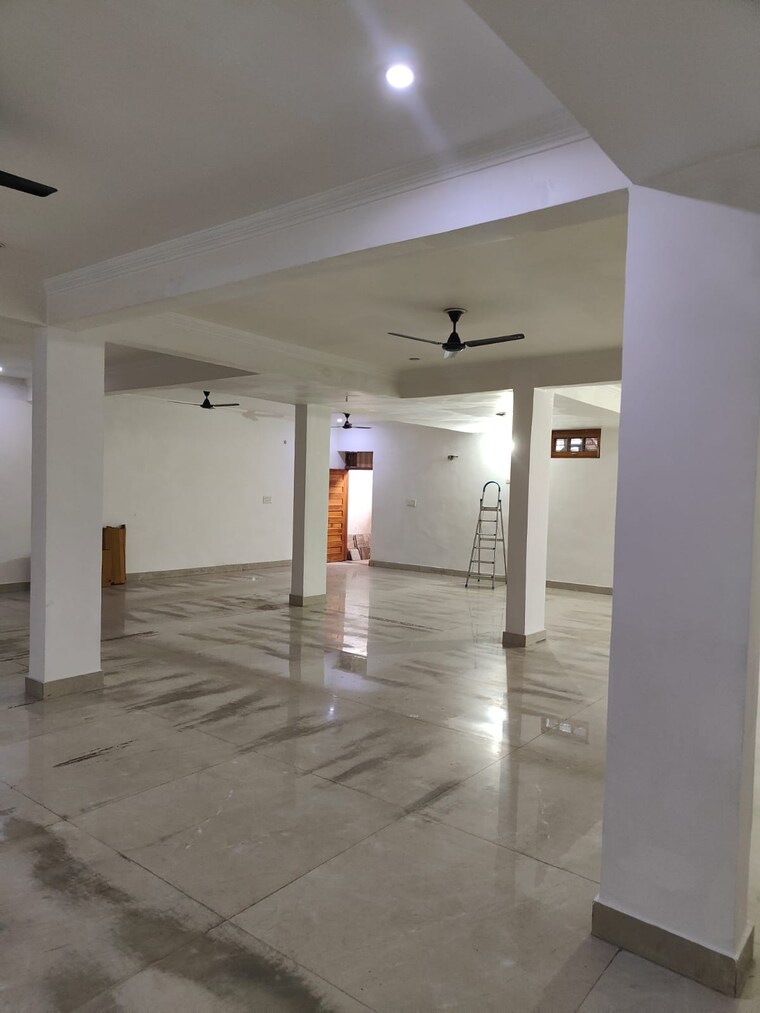 Floor Plan, om-sai-city-gomati-nagar Commercial Office Space 1800 Sq.Ft. In Gomti Nagar Lucknow 9295840