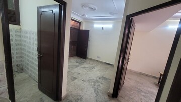 Building Lobby in 1 BHK Builder Floor at Dilshad Colony – for Sale