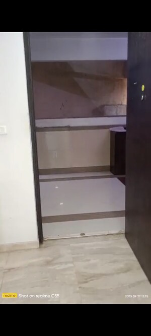 Furnished Amenities in 2 BHK Apartment at Hiranandani Astra, Ghodbunder Road – for Rent