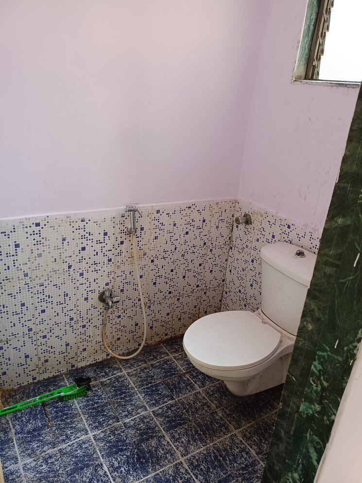 Bathroom, swapnapurti-chs-kharghar 1 Bedroom 550 Sq.Ft. Apartment In Kharghar Navi Mumbai 9295853