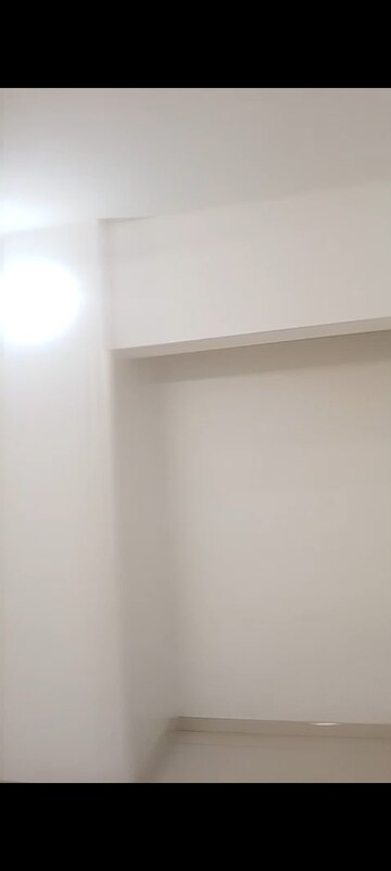 Room in 1 BHK Apartment at Tiara Hills, Mira Road – for Sale