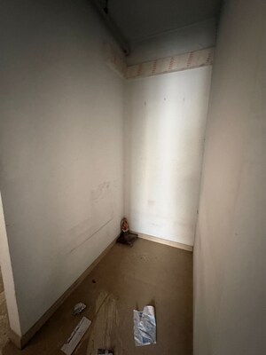 Room in 2 BHK Apartment at Lodha Lakeshore Greens, Hedutane – for Sale