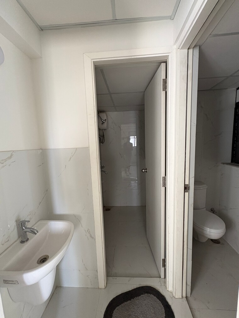 Bathroom, runwal-gardens 1 Bedroom 355 Sq.Ft. Apartment In Bhadra Nagar Thane 9295882