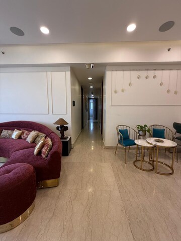 Parking in 3 BHK Apartment at Worli – for Rent