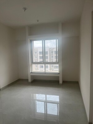 Room in 3 BHK Apartment at Nyati Era, Dhanori – for Rent