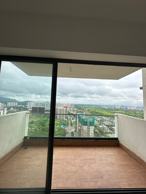 Bedroom in 5 BHK Penthouse at Lodha Palava Serenity A, Taloja Bypass Road – for Sale