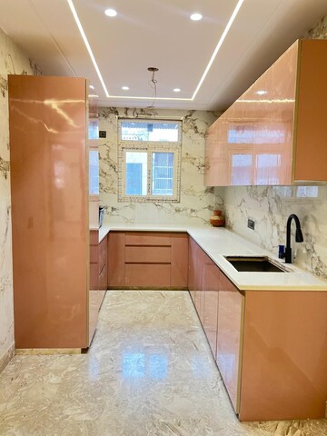 Kitchen in 3 BHK Builder Floor at Pitampura – for Sale