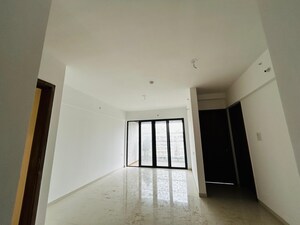 Room in 2 BHK Apartment at Majestique Signature Towers, Balewadi – for Rent