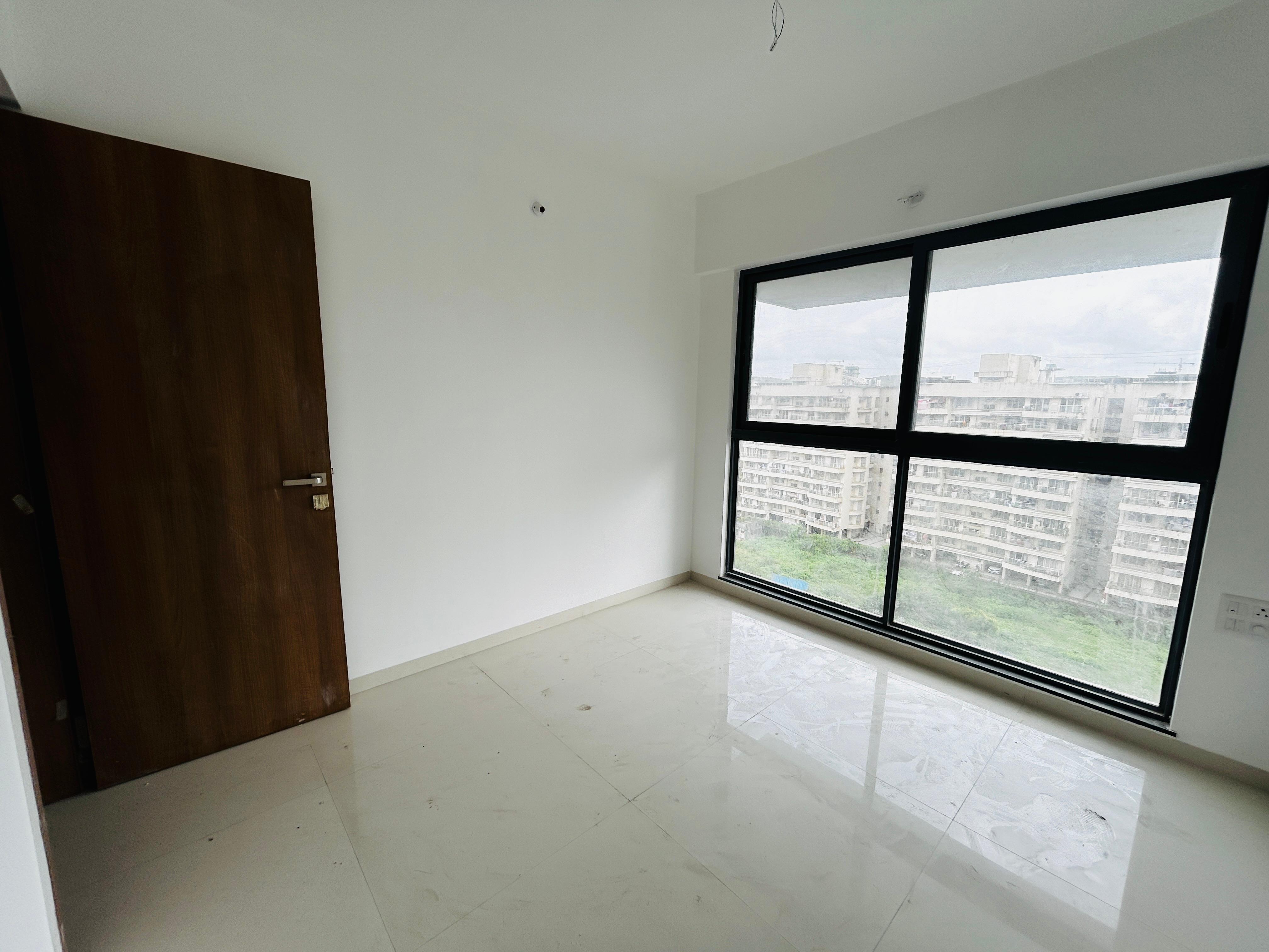 2 BHK 1050 Sq.Ft. Apartment in Paradigm Opal