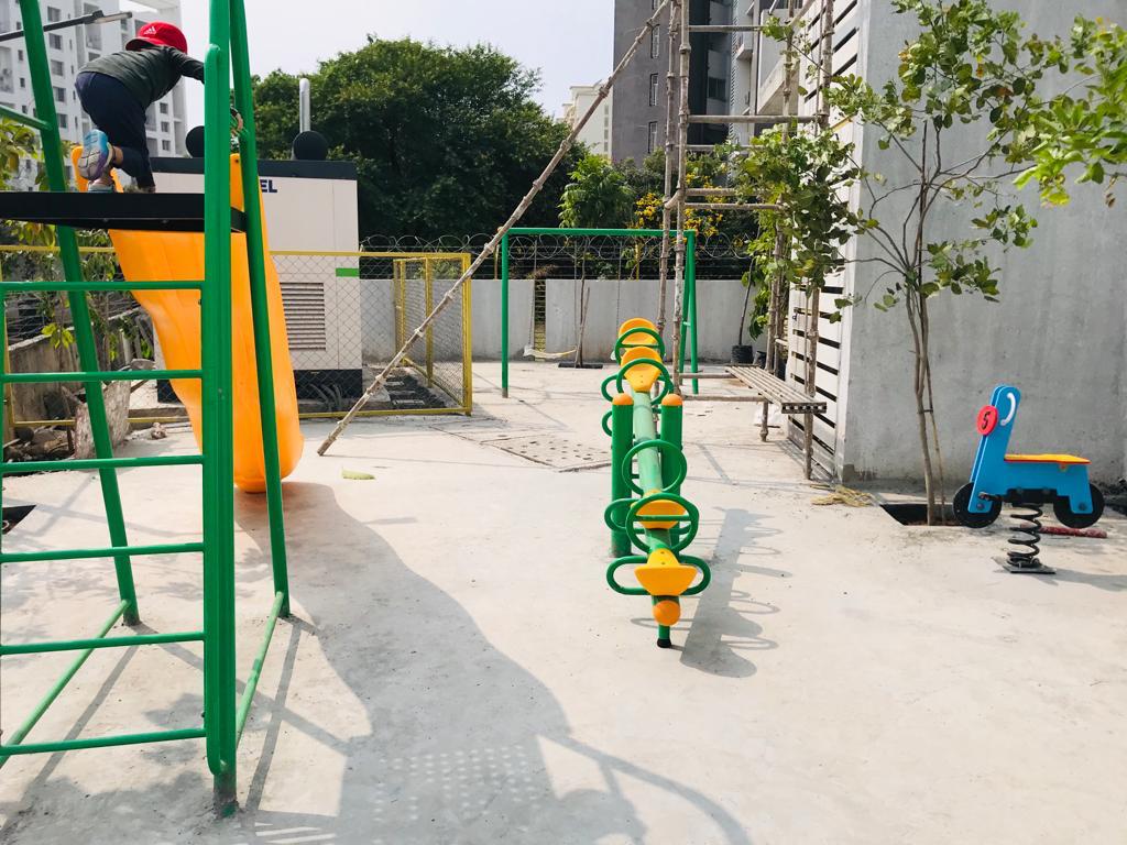 2 BHK 1587 Sq.Ft. Apartment in Achalare 52 Greenwoods