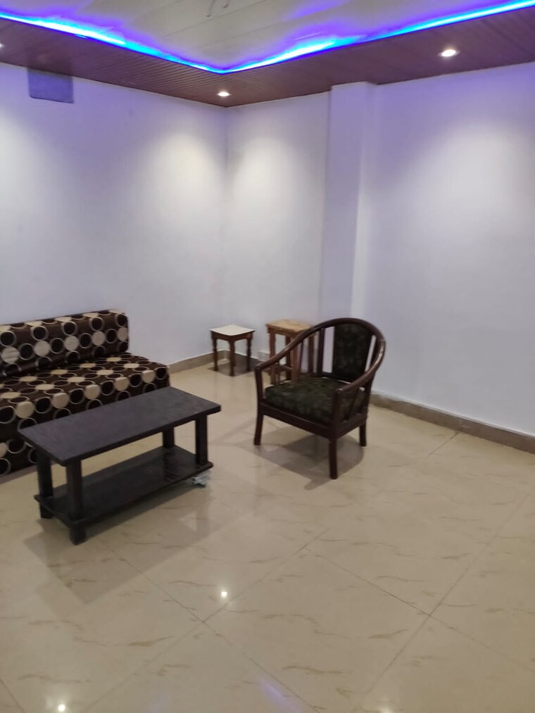 Gym, malviya nagar 1 Bedroom 650 Sq.Ft. Builder Floor In Malviya Nagar Delhi 9295971