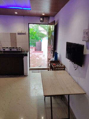 Team Area in 1 BHK Builder Floor at Malviya Nagar – for Rent