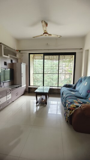 Living Room in 2 BHK Apartment at Sanghvi Valley, Kalwa – for Rent