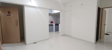 Room in 3 BHK Apartment at Ganga Legend, Bavdhan – for Rent