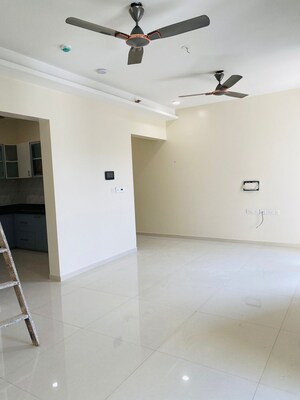 Room in 3 BHK Apartment at Ganga Legend, Bavdhan – for Rent