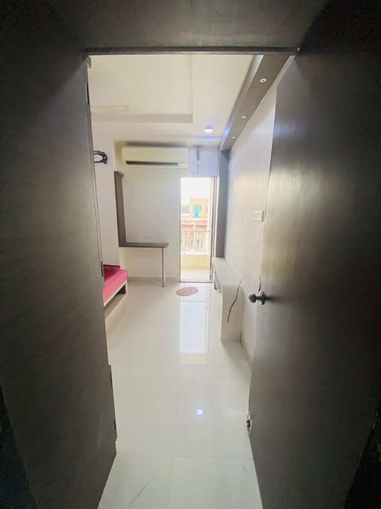 Room, besa pipla rd 3 Bedroom 1400 Sq.Ft. Apartment In Besa Pipla rd Nagpur 9296012