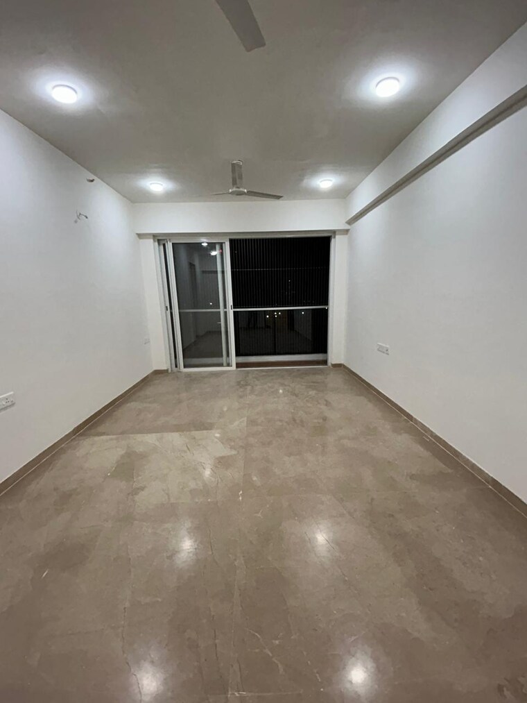 Room, embassy-one-thane 2 Bedroom 855 Sq.Ft. Apartment In Panch Pakhadi Thane 9296011