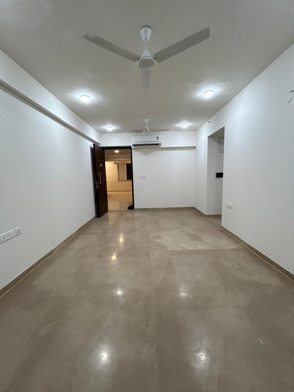 2 BHK + Pooja Room Apartment For Rent in Embassy One Thane