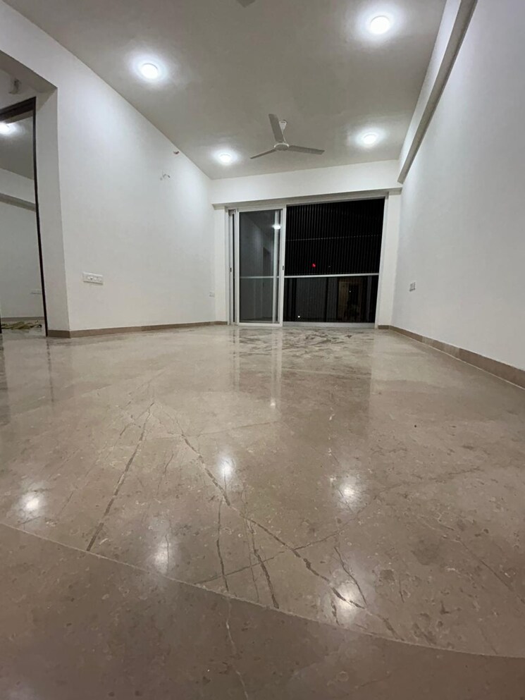 Living Room, embassy-one-thane 2 Bedroom 855 Sq.Ft. Apartment In Panch Pakhadi Thane 9296011