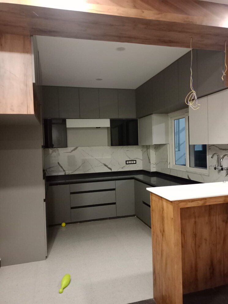 Kitchen, indira nagar 2 Bedroom 1500 Sq.Ft. Villa In Indira Nagar Lucknow 9296036