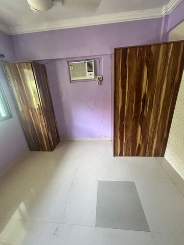 Furnished Amenities in 2 BHK Apartment at Valeram Tower, Malad West – for Rent
