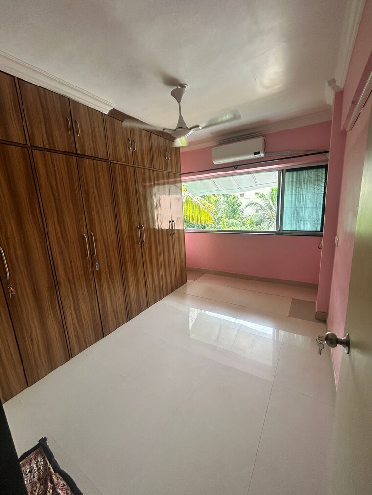 Room, valeram-tower 2 Bedroom 700 Sq.Ft. Apartment In Malad West Mumbai 9296038