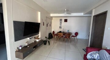 Master Bedroom in 2 BHK Apartment at Sanghvi Luxuria, Worli – for Sale