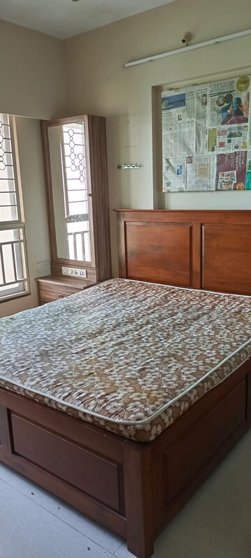Bedroom in 2 BHK Apartment at Kabra Aurum, Goregaon West – for Rent