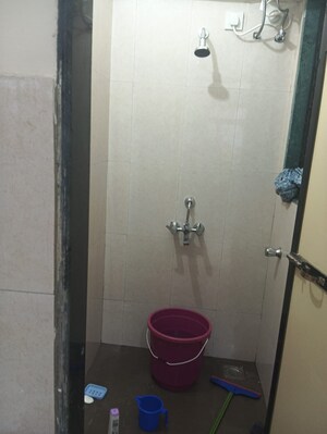 Bathroom in 1 BHK Apartment at Goregaon West – for Rent