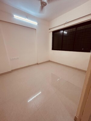 1 BHK Apartment For Rent in Goregaon West