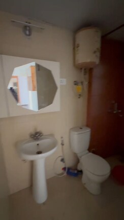 2 BHK + Study Room Apartment For Sale in Mahagun Mywoods