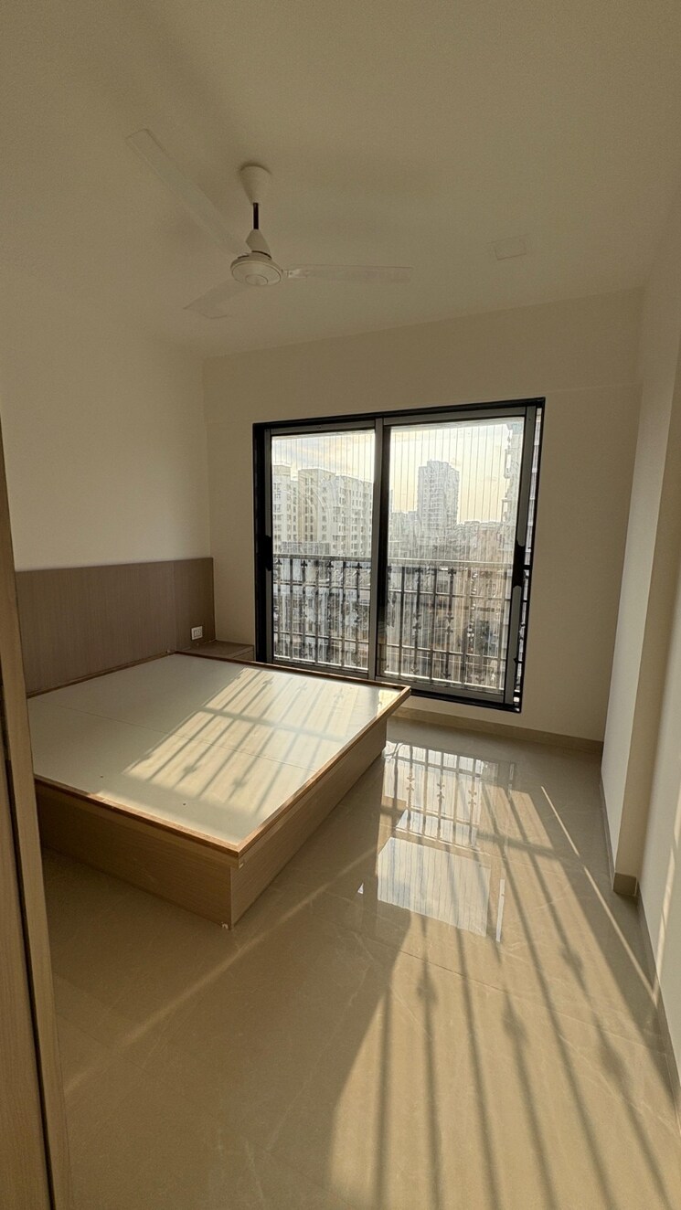 Room, sadguru-dhaval-chs 2 Bedroom 502 Sq.Ft. Apartment In Malad West Mumbai 9296050