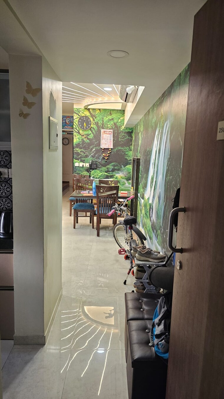 Living Room, lodha-amara 2 Bedroom 672 Sq.Ft. Apartment In Kolshet Road Thane 9296057