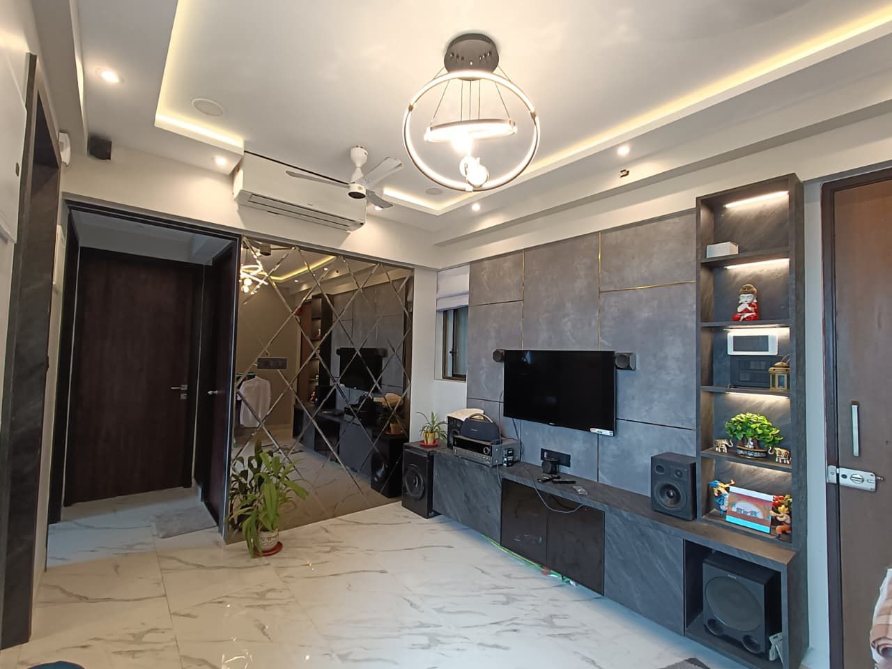 1.5 BHK Apartment For Sale in Raymond Ten X Era