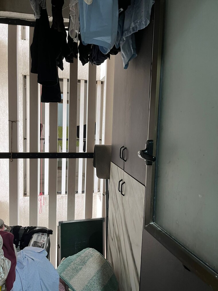 Team Area, raymond-ten-x-era 1.5 Bedroom 515 Sq.Ft. Apartment In Pokhran Road No One Thane 9296064