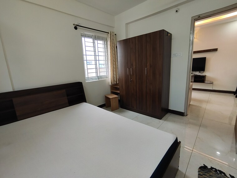 Room, hsr layout 1 Bedroom 680 Sq.Ft. Apartment In Hsr Layout Bangalore 9296068