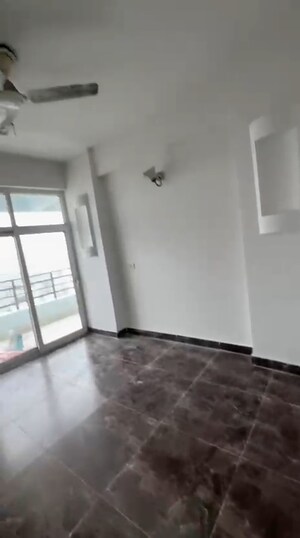 Room in 3 BHK Apartment at Proview Laboni, Dundahera – for Sale