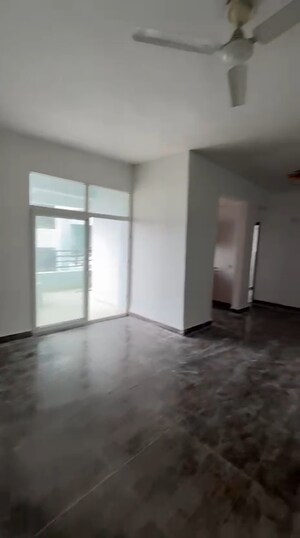 Room in 3 BHK Apartment at Proview Laboni, Dundahera – for Sale