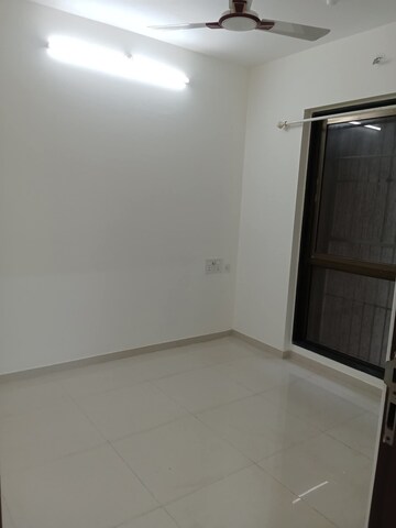 2 BHK Apartment For Sale in Chandak Nishchay, Borivali East