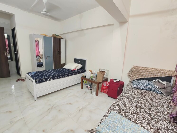 Bedroom, andheri east Pg For Girls In Andheri East 9296101