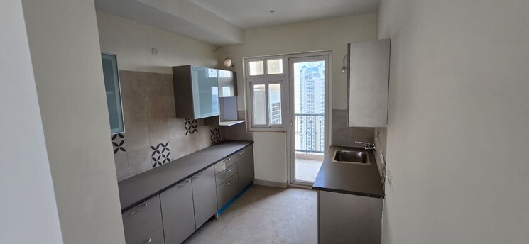 Kitchen, emaar-gurgaon-greens 3 Bedroom 1650 Sq.Ft. Apartment In Sector 102 Gurgaon 9296119