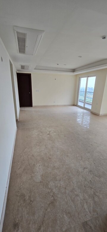 Room in 3 BHK Apartment at Emaar Gurgaon Greens, Sector 102 – for Rent