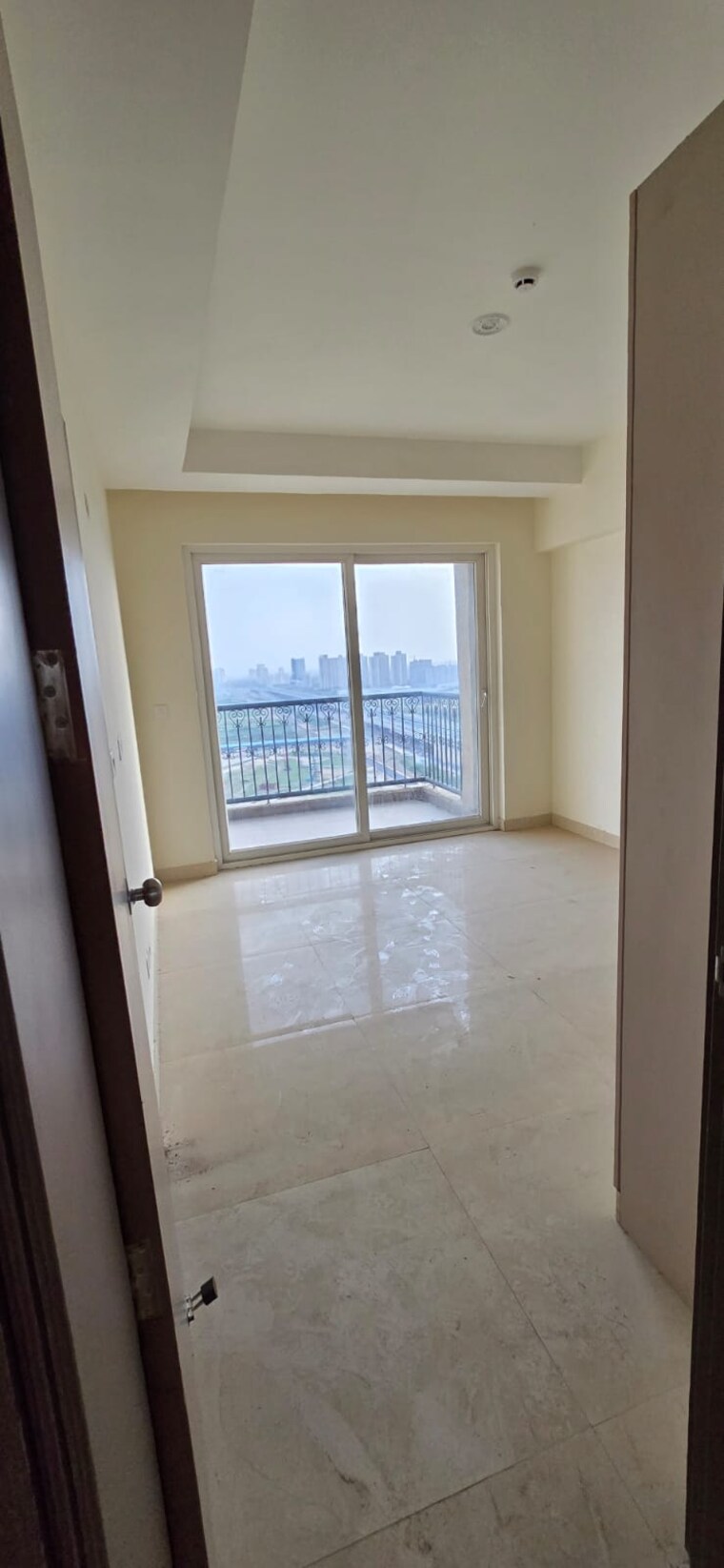 Room, emaar-gurgaon-greens 3 Bedroom 1650 Sq.Ft. Apartment In Sector 102 Gurgaon 9296119